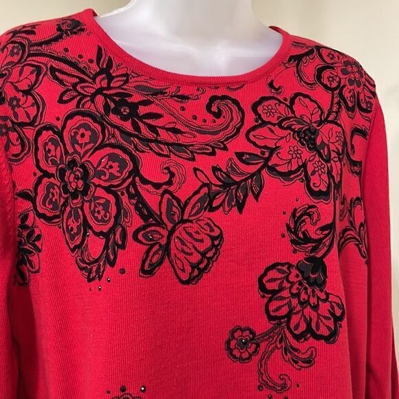 NWOT Alfred Dunner red and black sparkly sweater. Size M medium 8/10 - Picture 2 of 8